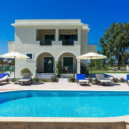 Villa Kampos Vanato Luaran gambar